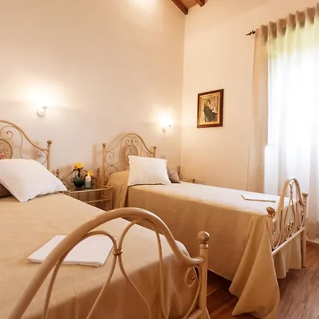 8 Bedrooms With Private Pool Enclosed Garden And Wifi At Perouse Villa Lisciano Niccone