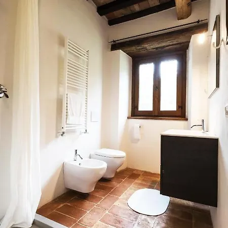 8 Bedrooms With Private Pool Enclosed Garden And Wifi At Perouse Villa