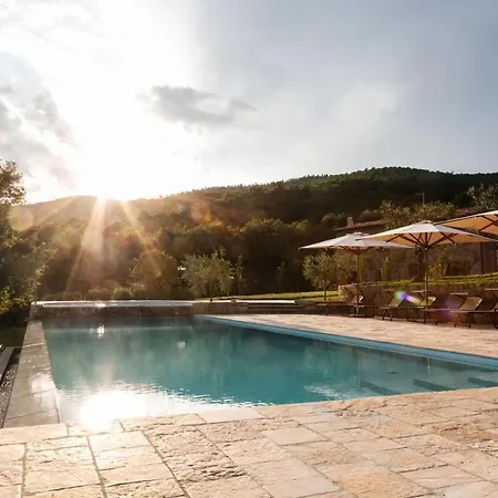 8 Bedrooms With Private Pool Enclosed Garden And Wifi At Perouse Villa